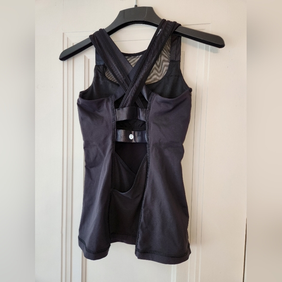 lululemon athletica Tops - LULULEMON strappy tank